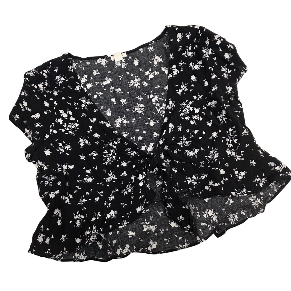 Garage black and white‎ floral front tie crop flare hem top sz M